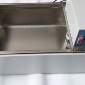 אמבט חימום עם סיחרור יד שנייה